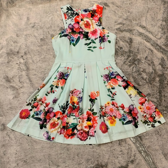 Gianni Bini Marcy Floral Print Fit and Flare Dress - Picture 2 of 5